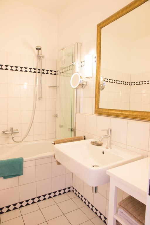 Apartment Medienhafen 46 Sqm Düsseldorf Extérieur photo